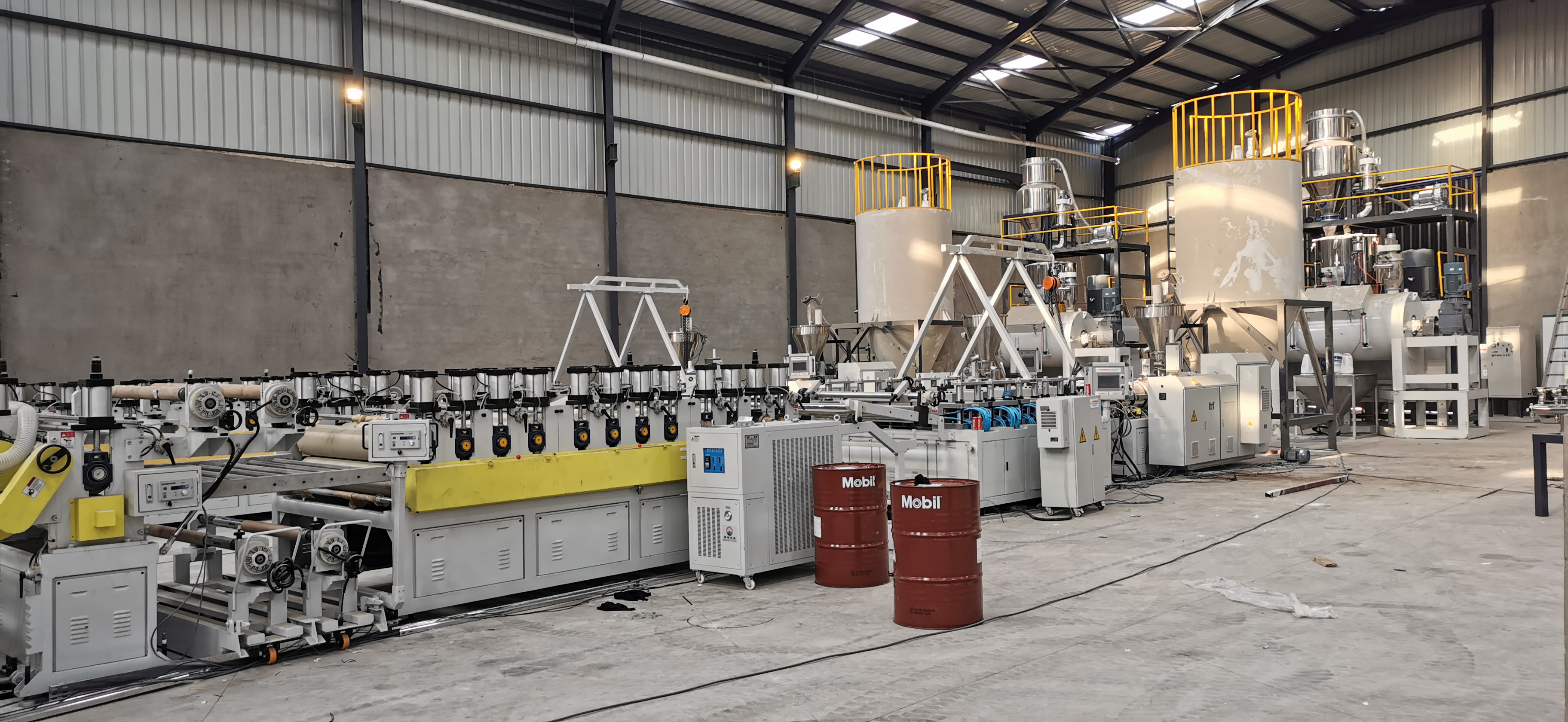 WPC көбік тақтасының өндірісі желісі, WPC көбік тақтасының құрылғы, WPC көбік тақтасы тақтасы, ПВХ көбік тақтасы өндірісі